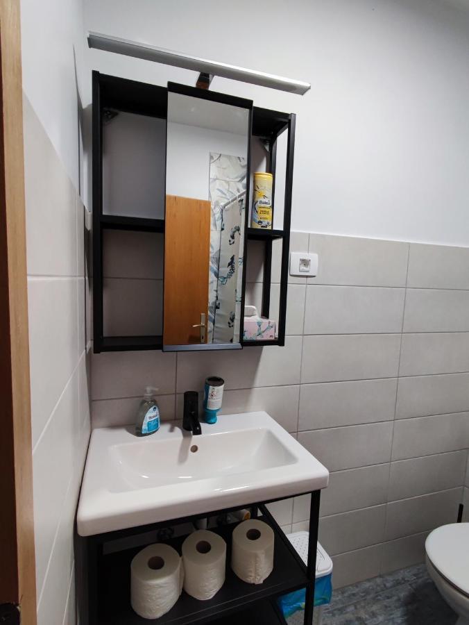 Family Hostel Pivka Zewnętrze zdjęcie