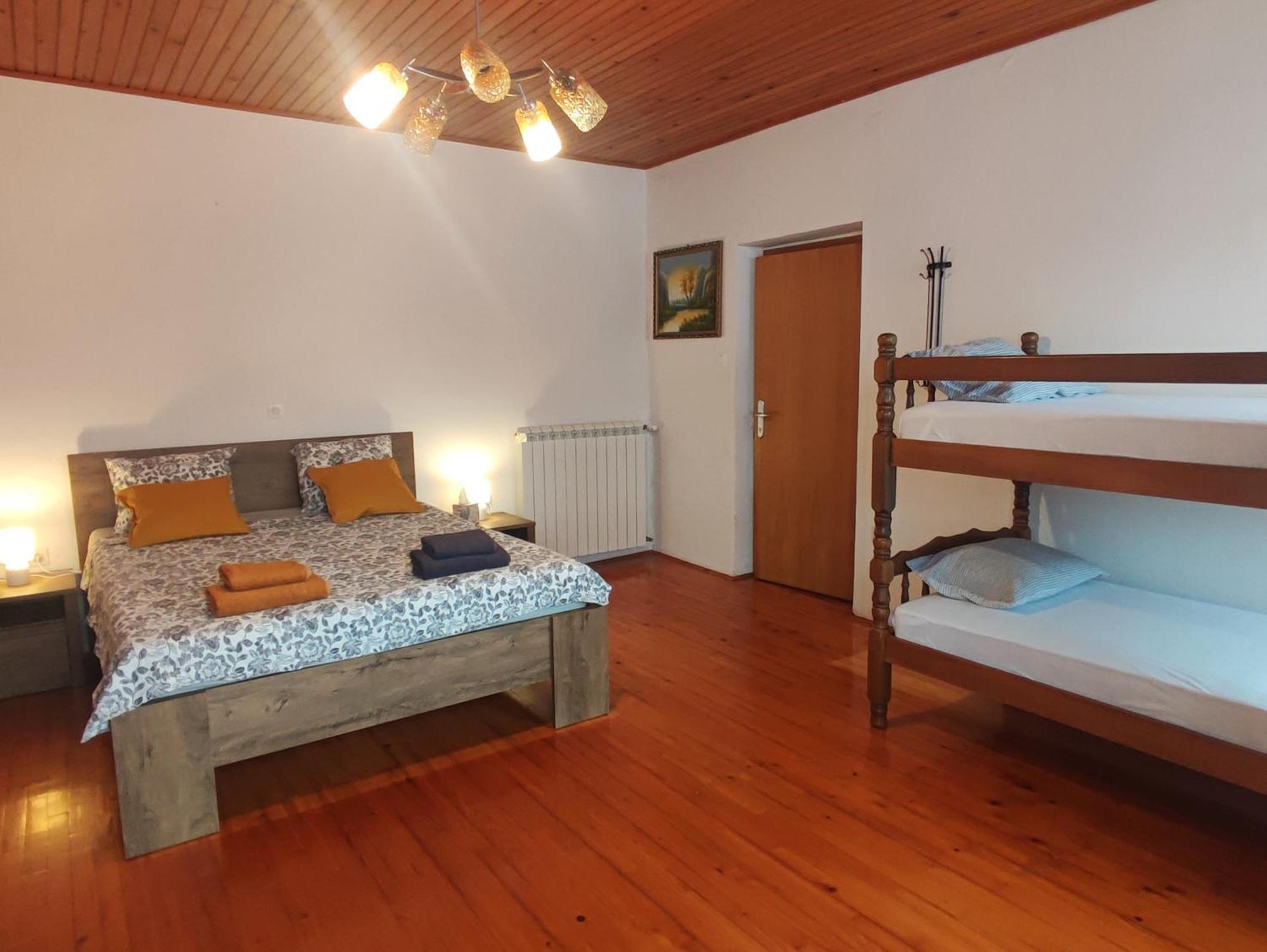 Family Hostel Pivka Zewnętrze zdjęcie